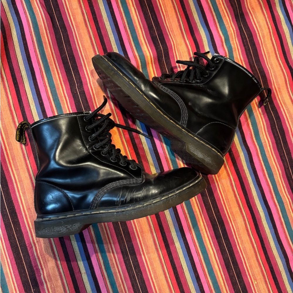Dr Martens 1460 Black Smooth Leather 8 Eye Boots Mens 8 Womens 9 Combat Docs